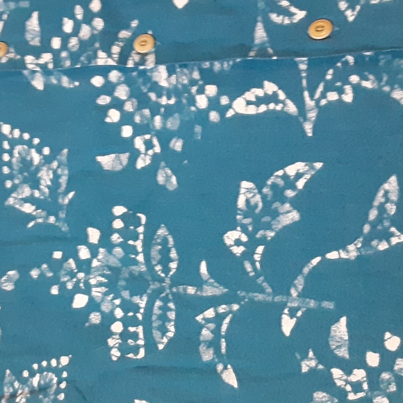 LUCKY BRAND BLUE AND WHITE BUTTON DOWN FRONT SHIRT, XL - Picture 8 of 10